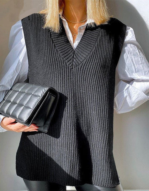 Load image into Gallery viewer, V-neck Knitted Sleeveless Vest - Idealic life