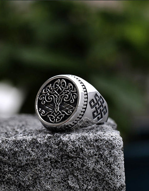 Load image into Gallery viewer, Vintage Nordic Ring - Idealic life
